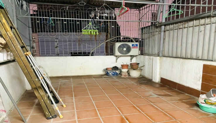 Cho thuê nhà riêng Phùng Chí Kiên 5 tầng, 35m2, 2 ngủ, 14 Triệu - ở hộ gia đình